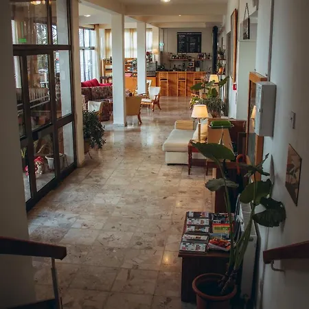 Kallithea * بلاتريس