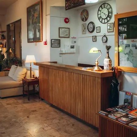 Отель Kallithea Платрес