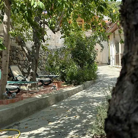 فندق Kallithea *